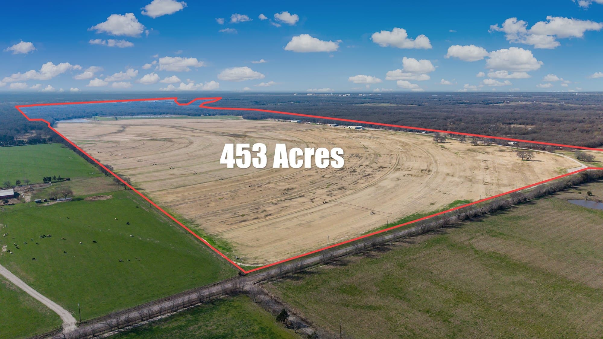 Aerial outline map of the primary site (752 CR 3103) — 453 acres bounded in red